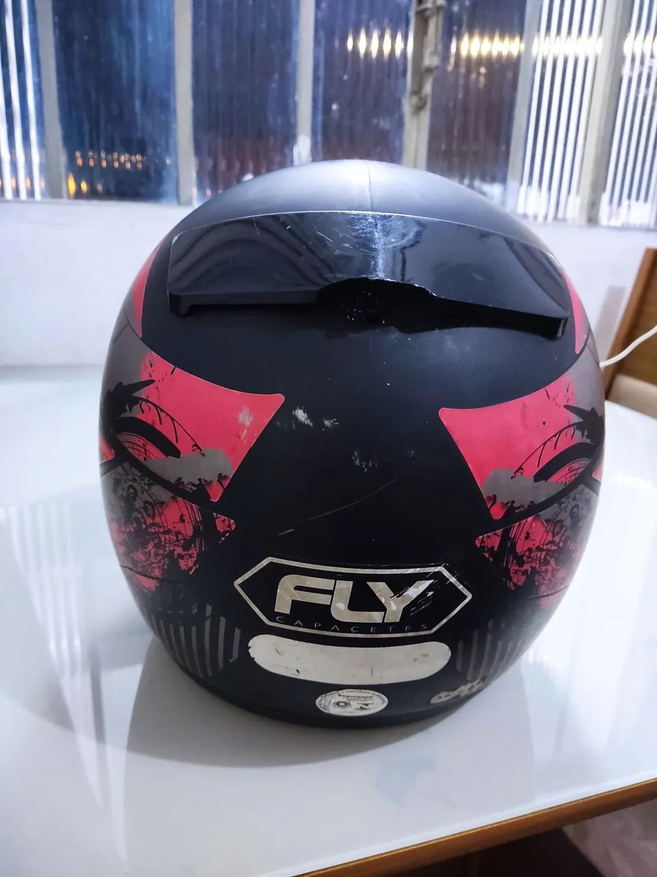 Vendo Capacete FLY tamanho 60 - Foto 4