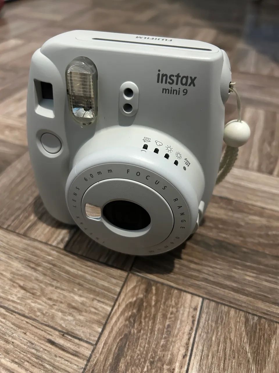 Câmera INSTAX MINI 9