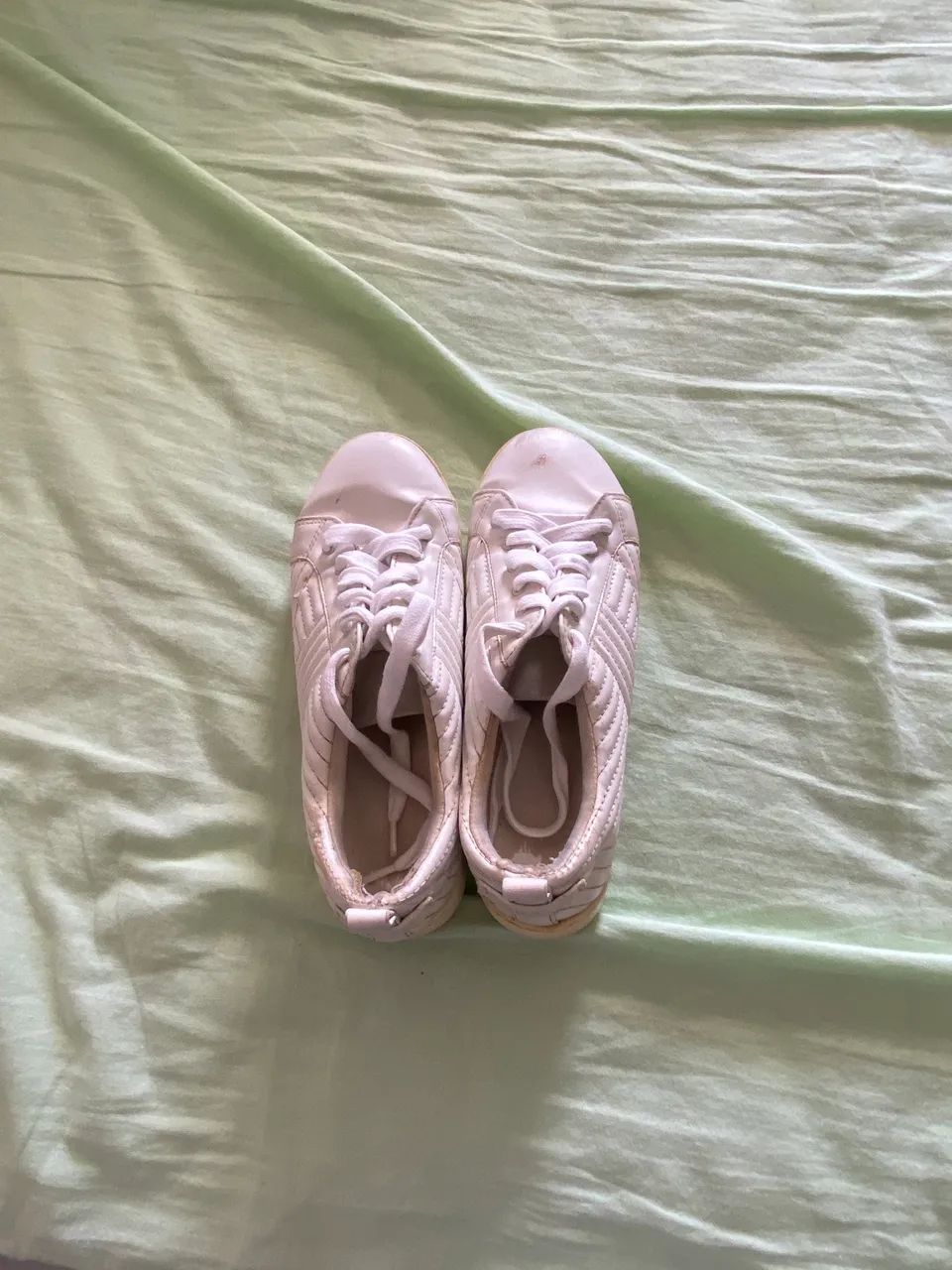 Vendo tênis Arezzo 25,00 - Foto 2