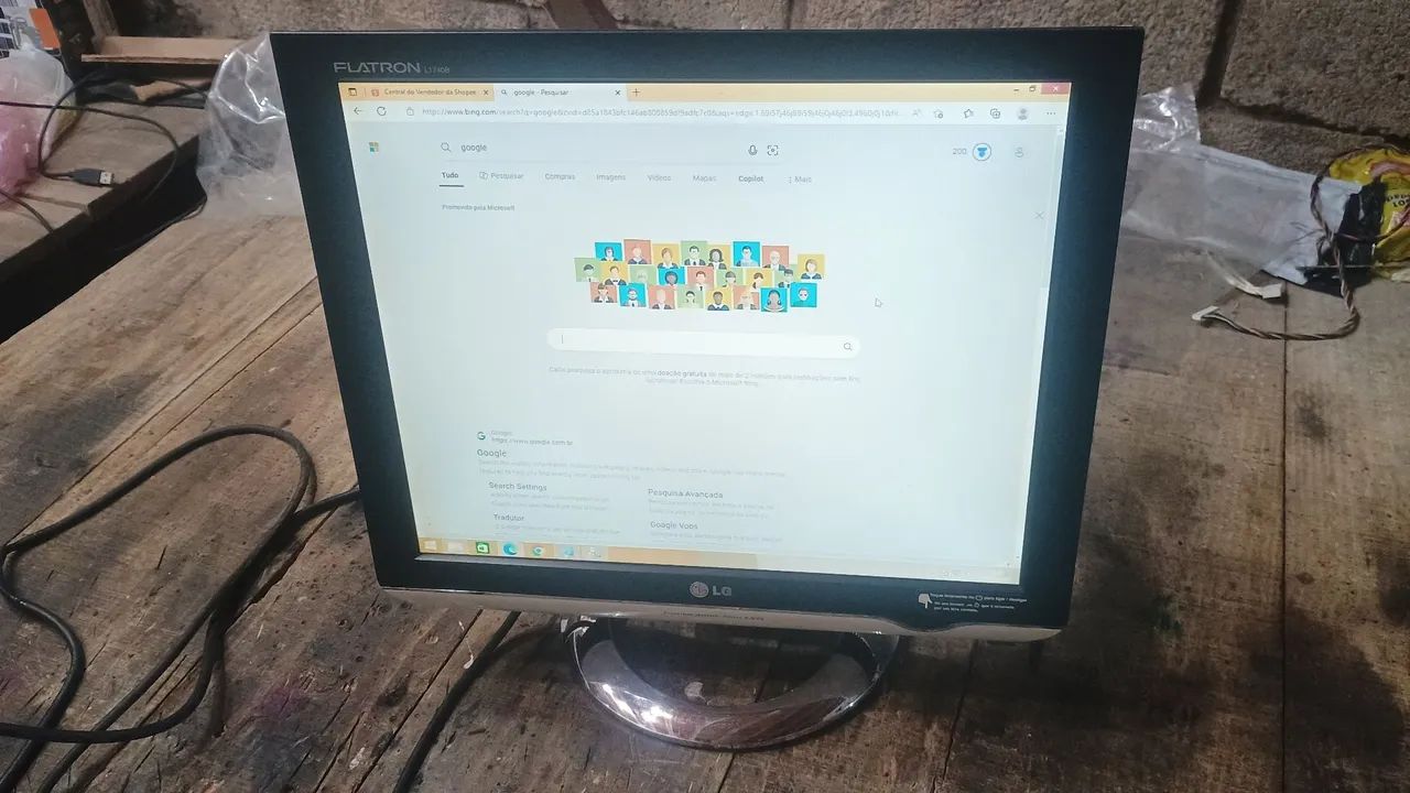 Monitor LCD LG Fatron 17" "NÃO É LED"