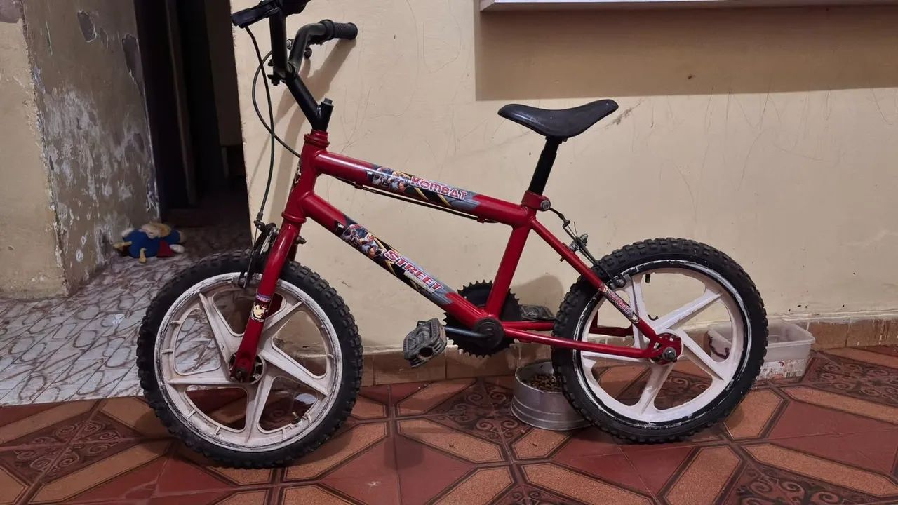 BICICLETA ARO 16.