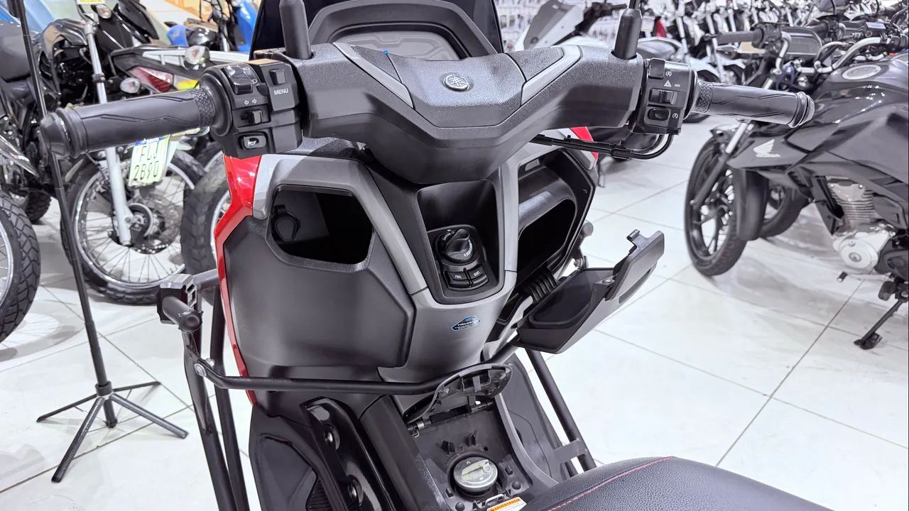 Yamaha Nmax Connected 160 Abs - Foto 2