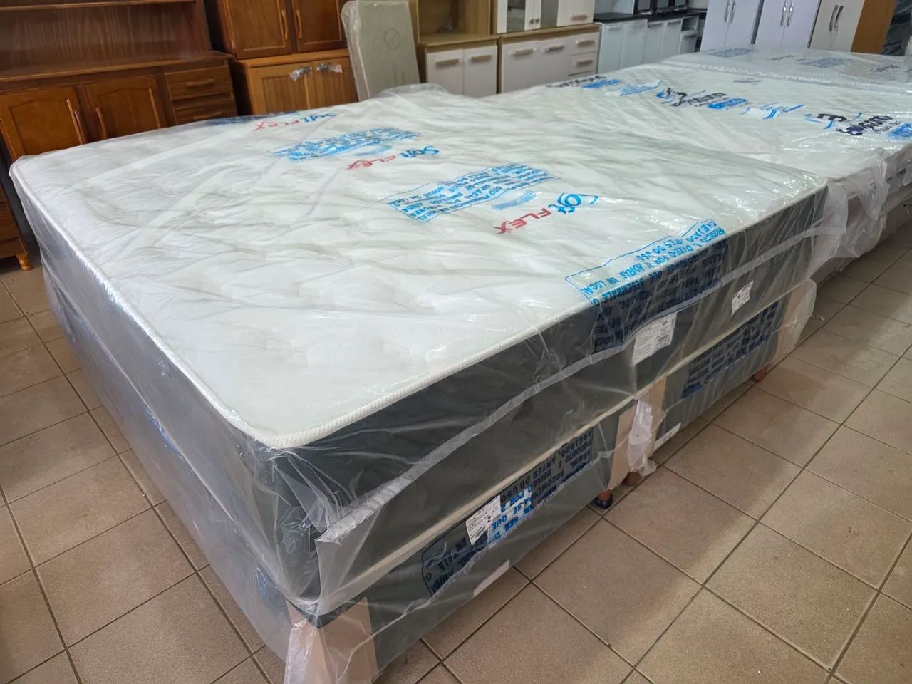 Cama box super King softflex molas ensacadas nova  - Foto 2