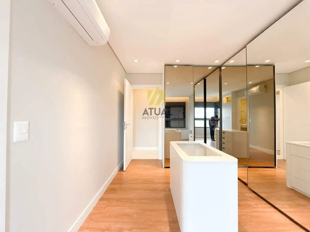 Alto Padrão no Parque Global  3 Dorms, 186m² e 3 Vagas - Foto 7