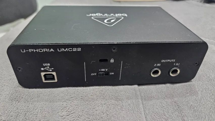 Placa Behringer - interface de audio p gravação  - Foto 2