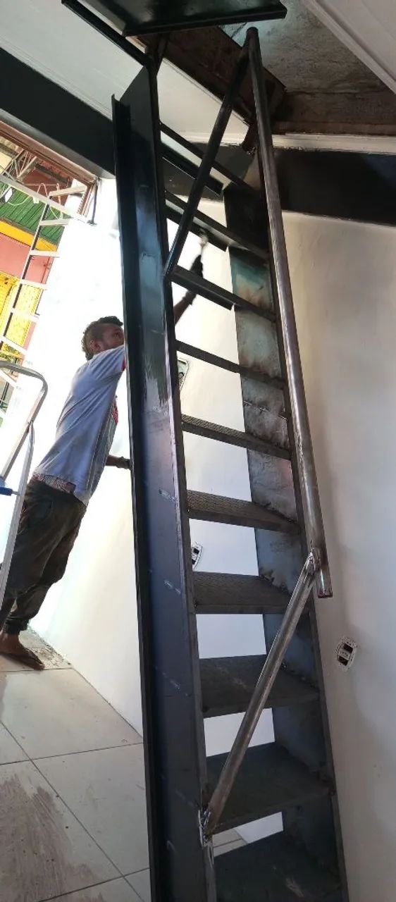 Escadas de ferro e estruturas - Foto 4