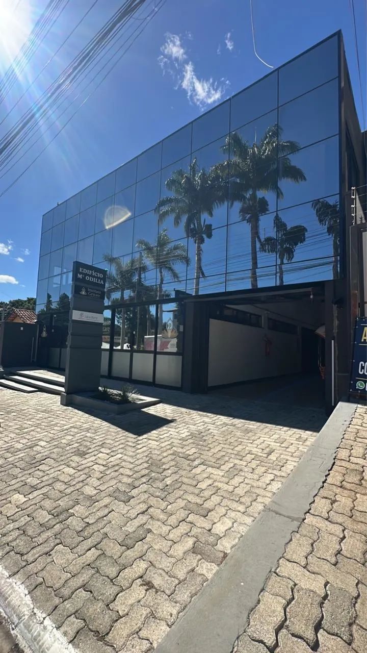 Aluga-se sala comercial - Centro de Luziânia-GO - Foto 3