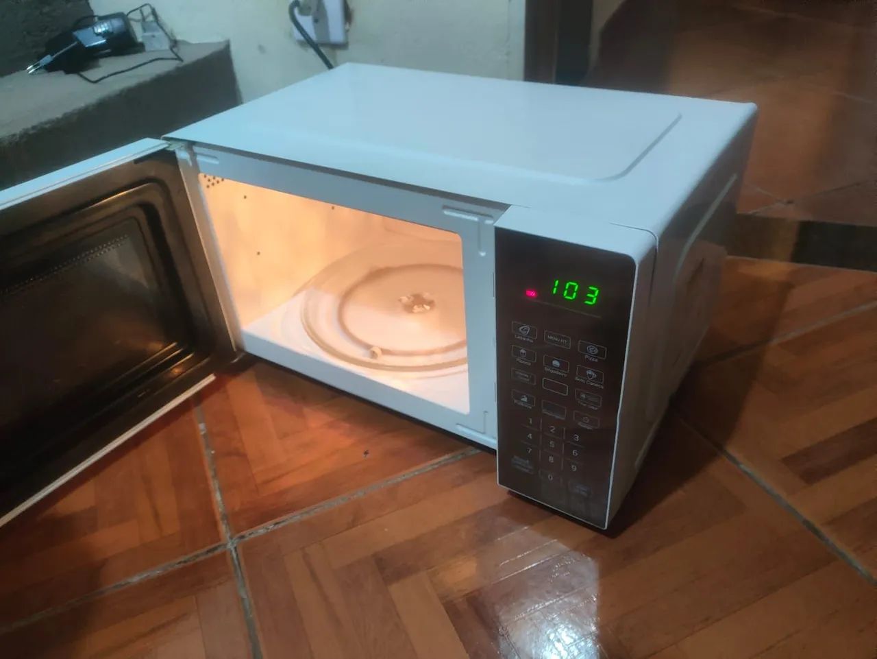 Microondas 20L Espelhado  - Foto 3