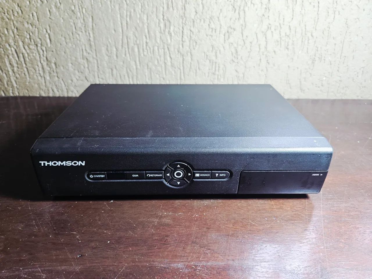 Thomson S12B Original - Áudio Forte e Definição
