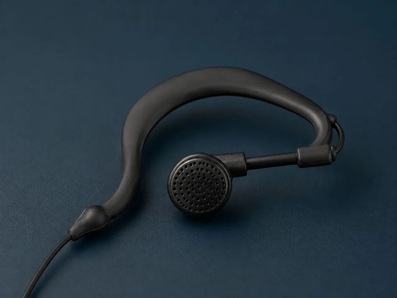 Fone Auricular com Microfone e Conector 2 Pinos para Rádio Comunicador - Foto 4