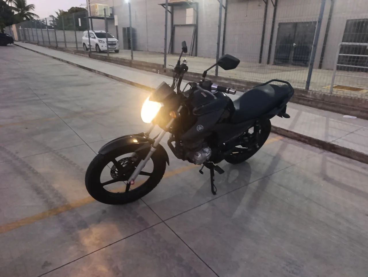 Yamaha 150  - Foto 4