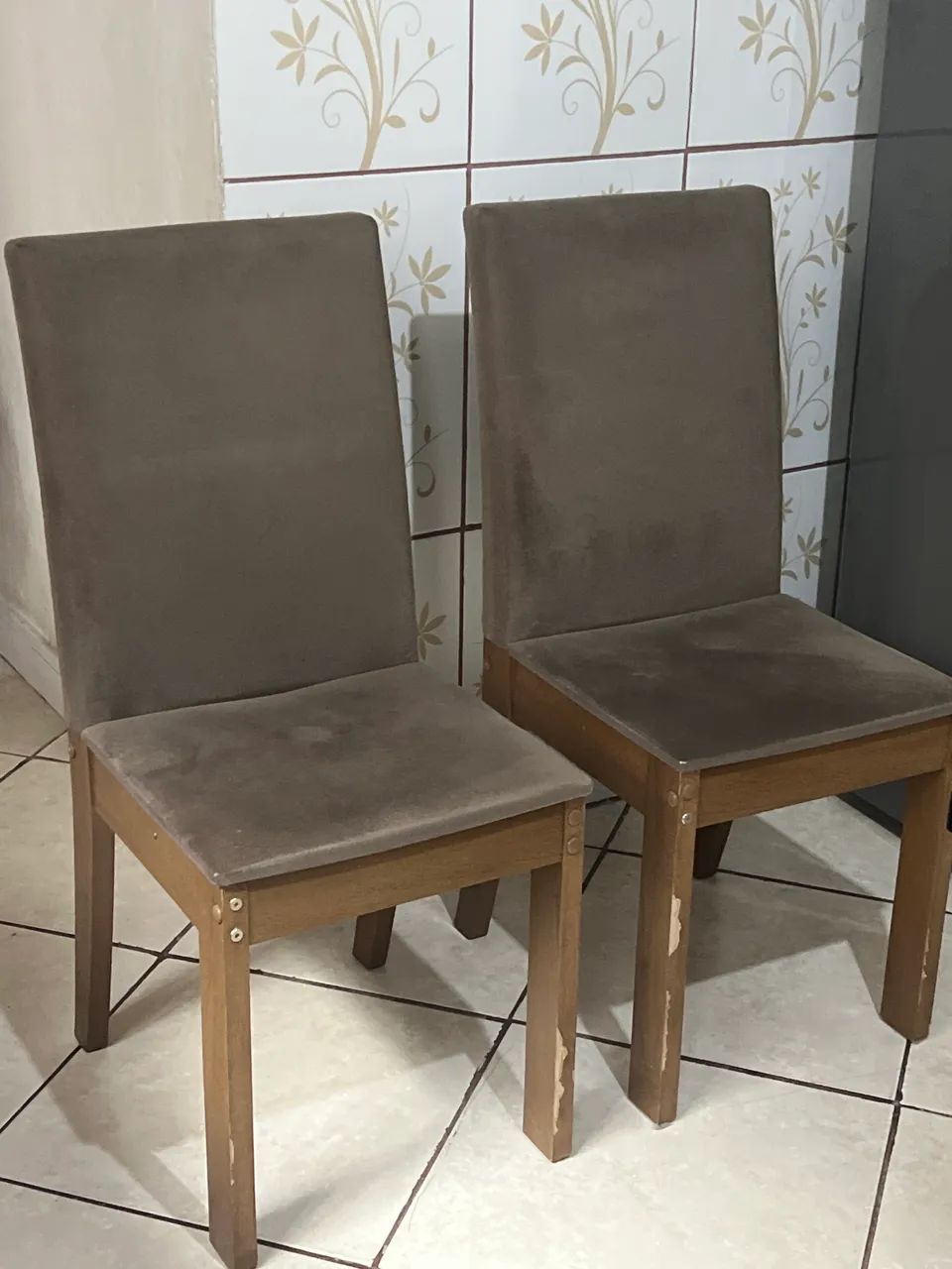 Mesa com 2 cadeiras  - Foto 4