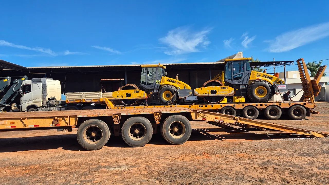 Locação de rolos compactadores Bauru