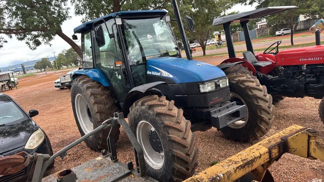Trator TL100 2007 4x4 gabinado - Foto 2