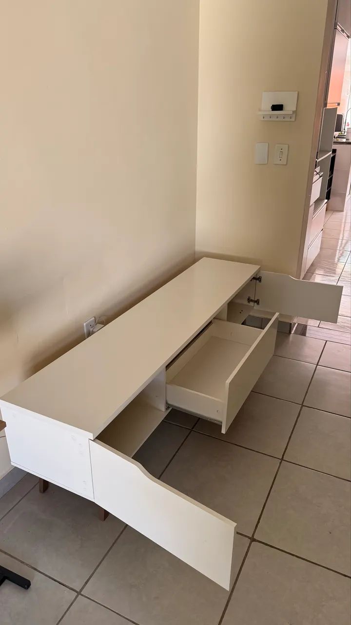 Rack Aparador Branco 3 Portas - Ótimo Estado - Foto 3