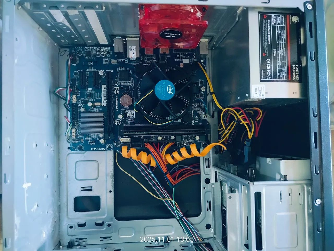 Computador core i3, 4gb de ram, 500gb HDD 