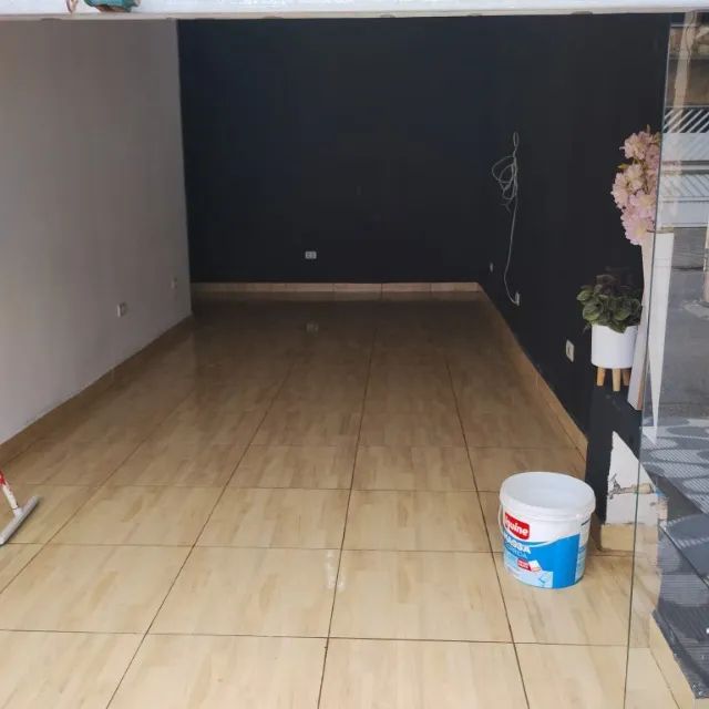 Salão Comercial com 40 m2 no Boqueirão, Próximo a Avenida Costa e Silva