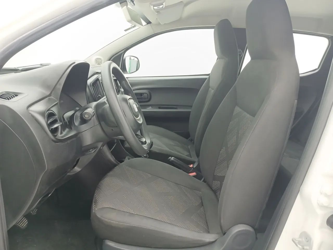 Fiat Mobi LIKE 1.0 Fire Flex 5p., foto 16 de 18