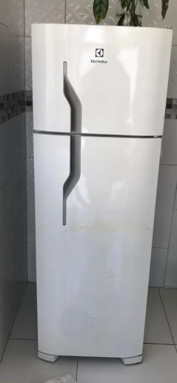Vendo geladeira - Foto 2