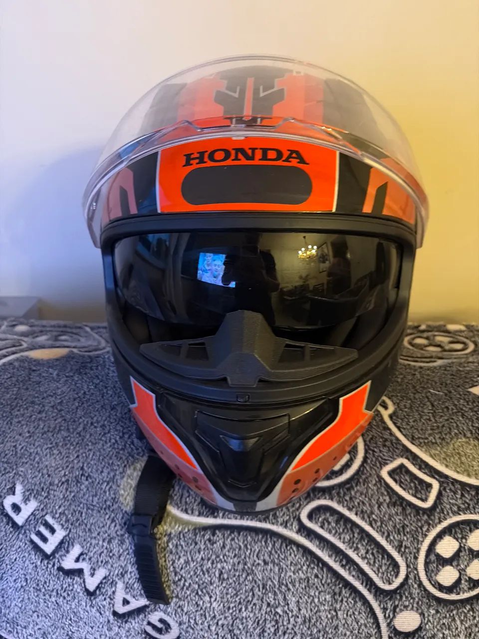 Capacete HONDA COM ÓCULOS 