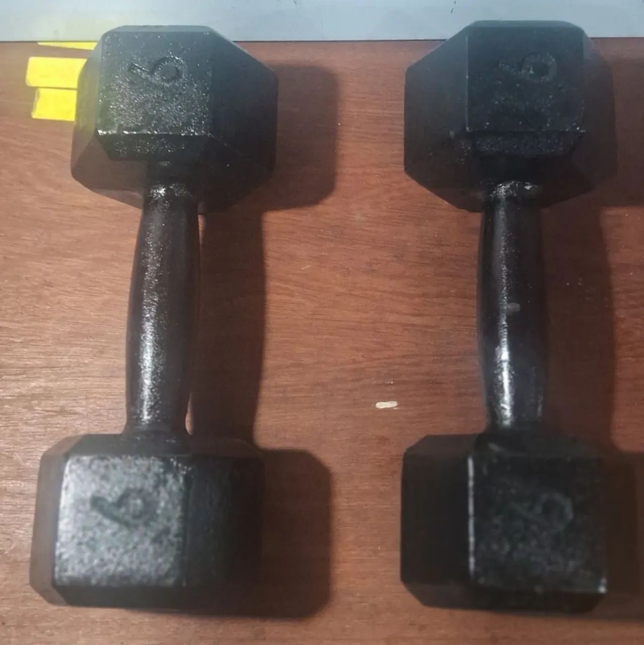 Vende_se 1 par de Halteres  de 9kg - Foto 3