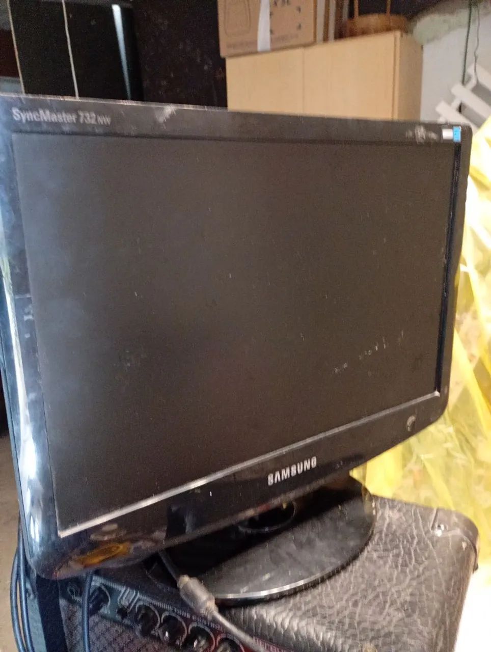 Monitor 17 pol LCD bivolt - Foto 2