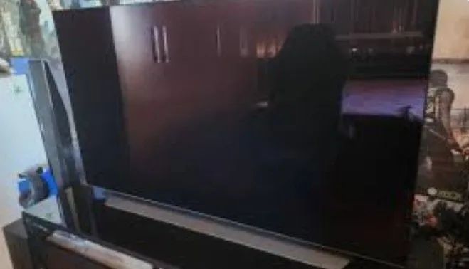 Vende-se televisão 55 polegadas 