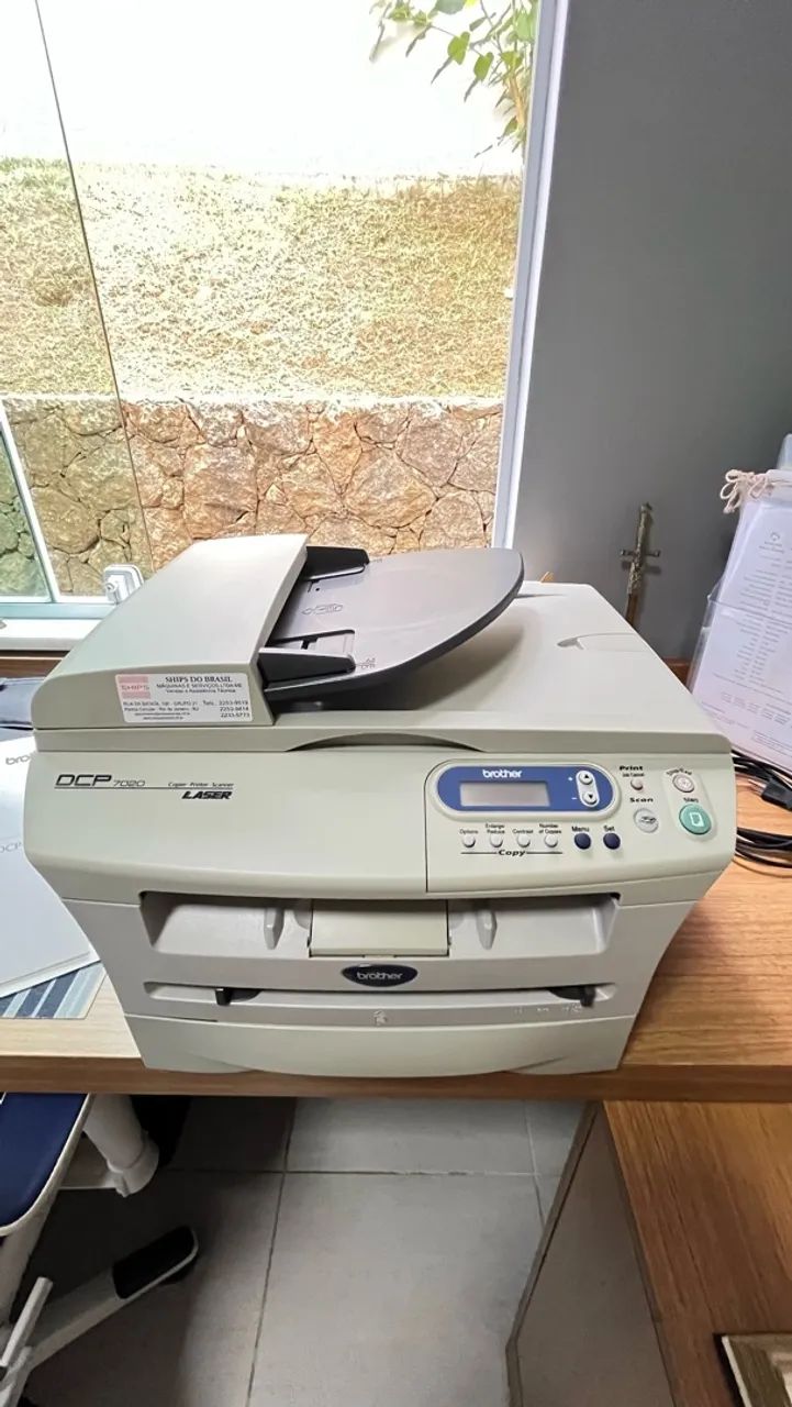Multifuncional Brother DCP7020