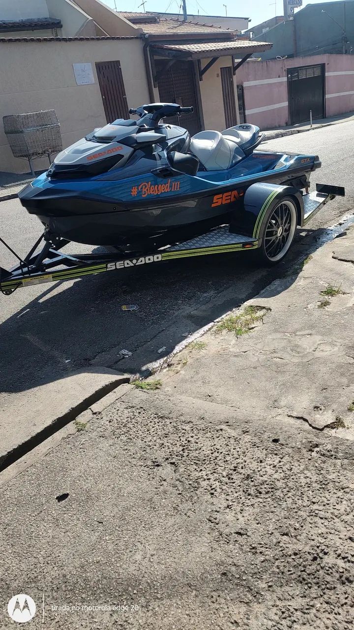 Jet ski 