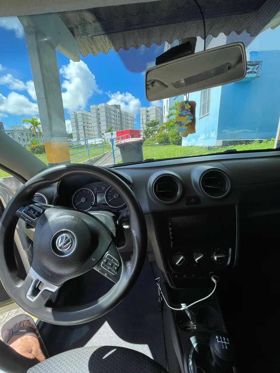 Volkswagen Voyage 2014