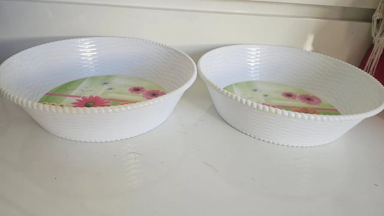 2 vasilhas plásticas  - Foto 2