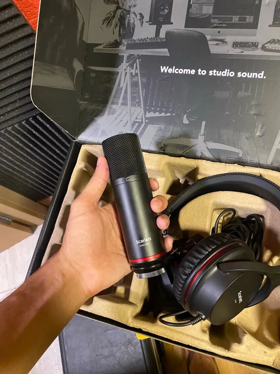 kit studio Focusrite 4 geração  - Foto 2