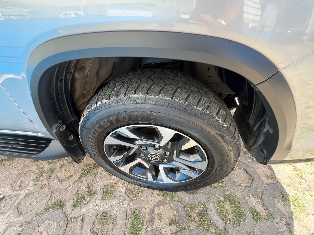 Toyota Hilux SW4 SRX Plat. 4X4 2.8 TB Die. Aut. 2025 - Foto 10