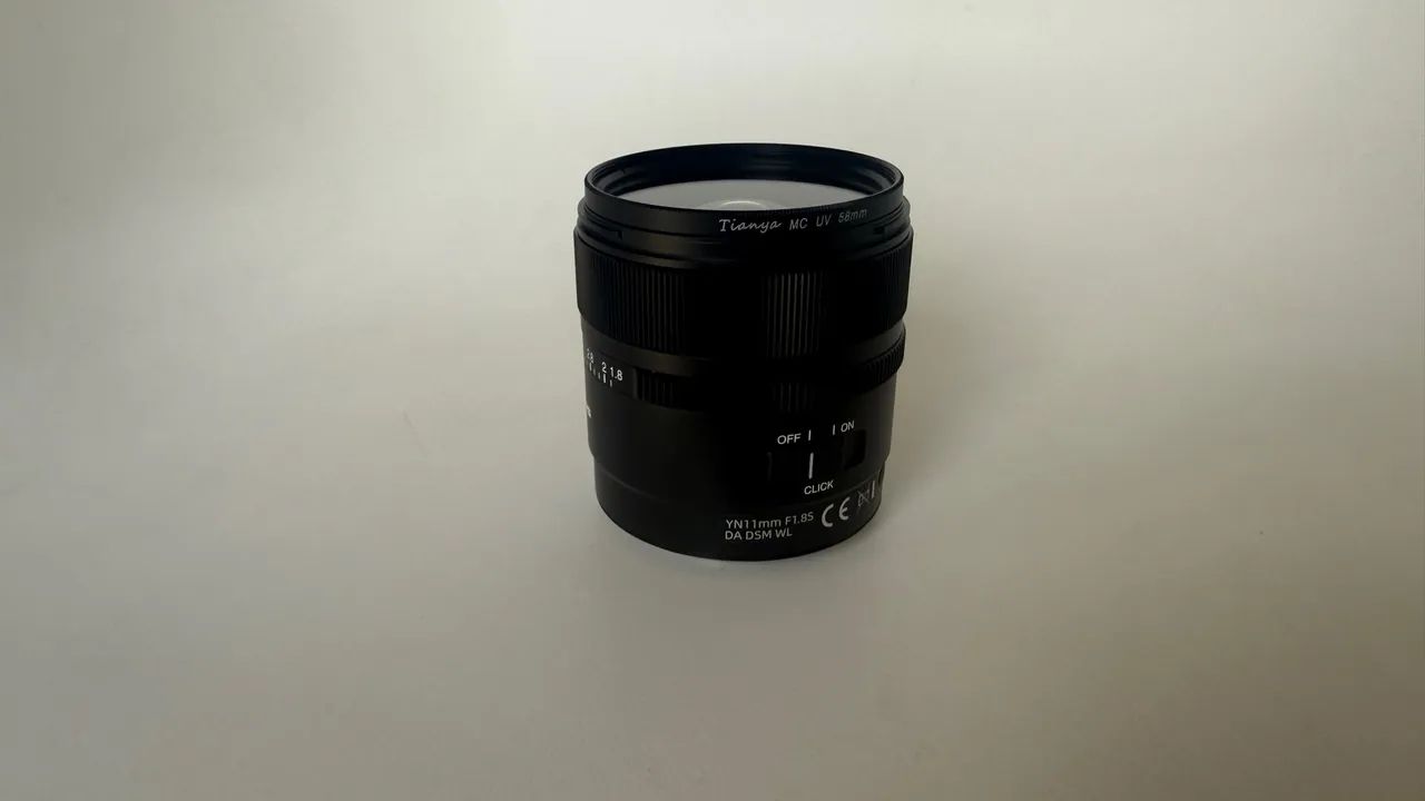 Ultra grande angular para Sony APS-C - Foto 3