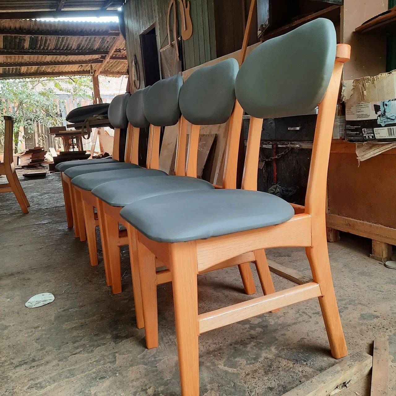 Fabricamos mesas com cadeiras 