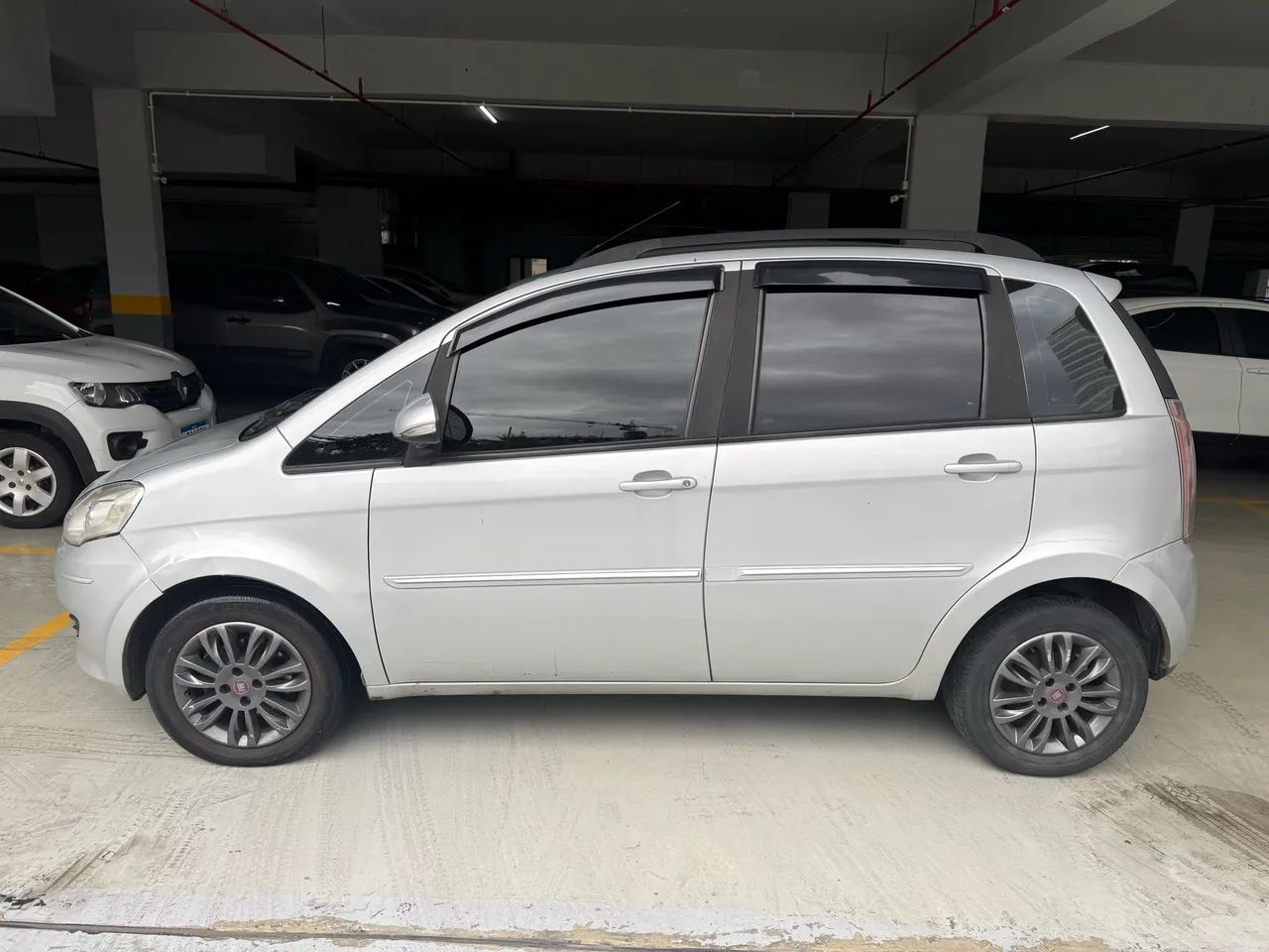 Fiat Idea Attractive 1.4 Fire Flex 8V 5P 2012 - Foto 4
