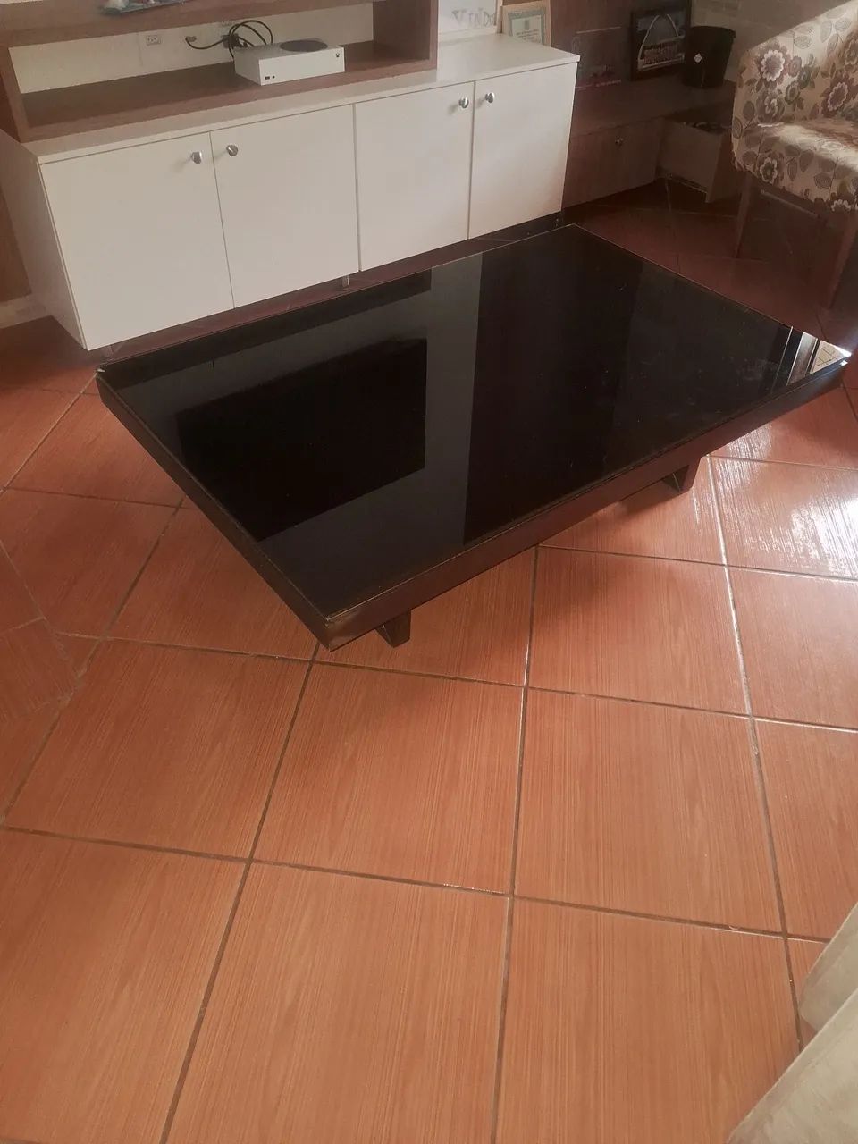 Mesa de centro e cadeiras - Foto 2