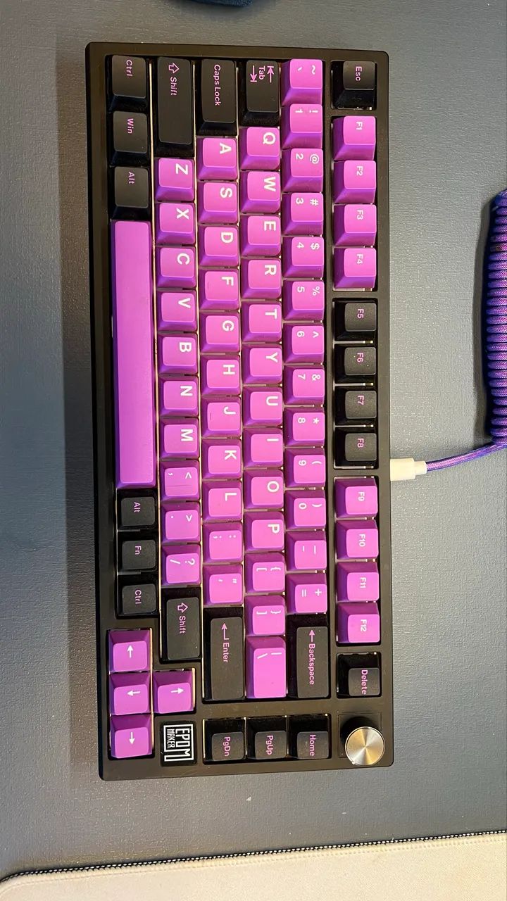 Teclado EpoMaker TH80 SE (Praticamente Roxo)