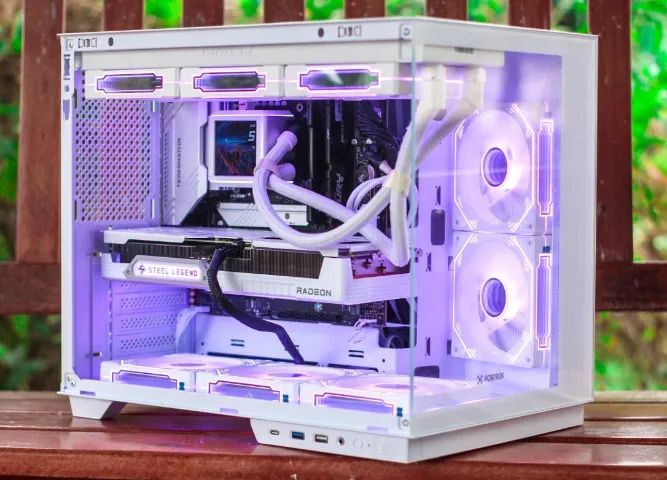 i5 13400F - 32GB - RX 9060XT - Foto 2