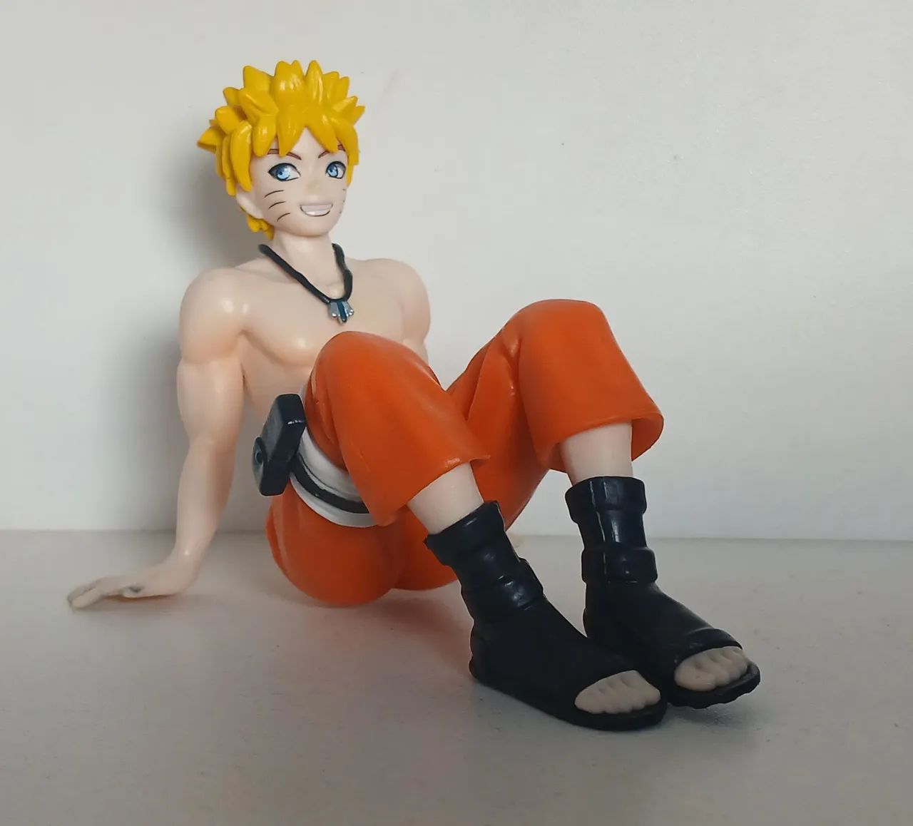 BONECO ACTION FIGURE NARUTO MUSCULOSO SEM CAMISA