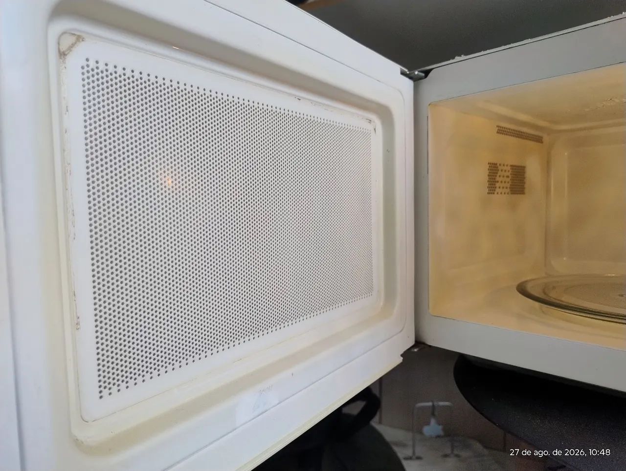 Microondas Eletrolux 28 lts  - Foto 3
