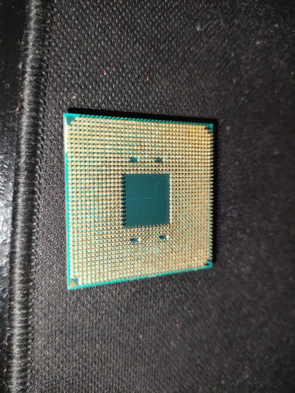 Ryzen 5 5600G + Cooler - Foto 2