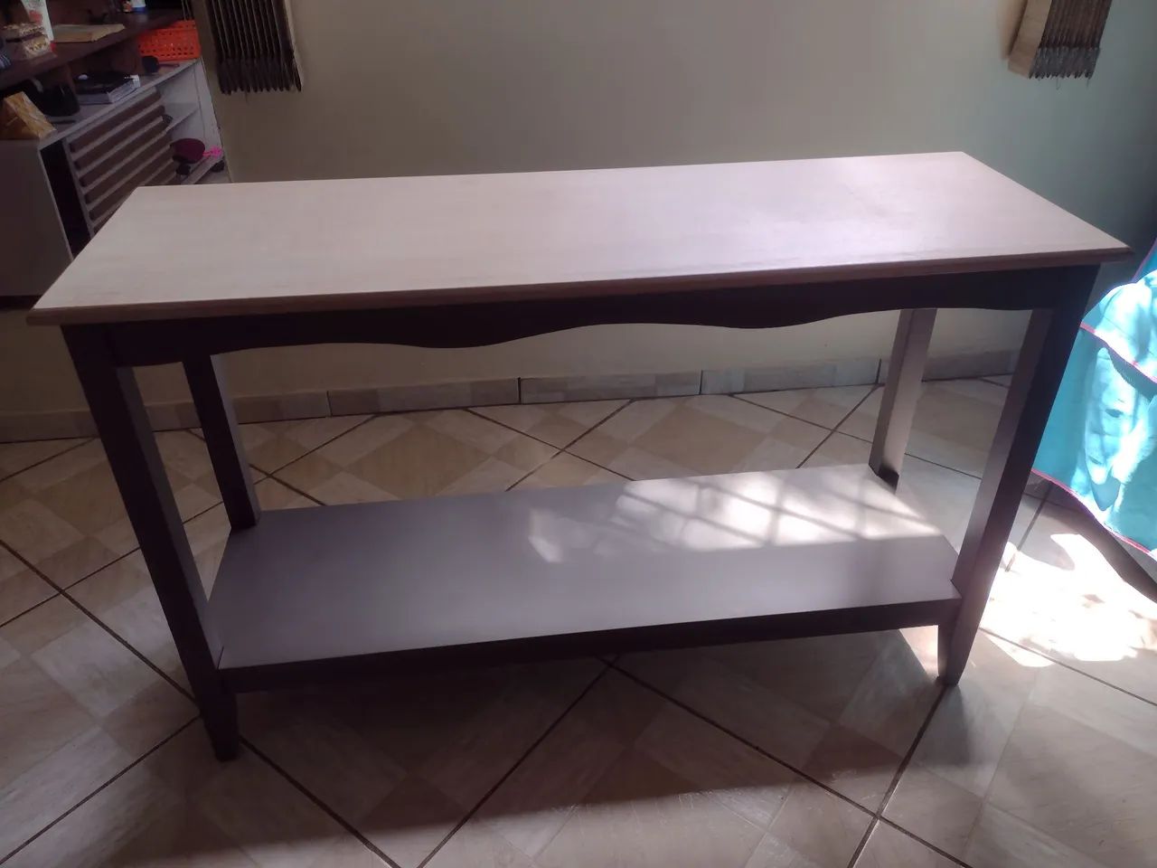Vendo Mesa aparador da Parma móveis 