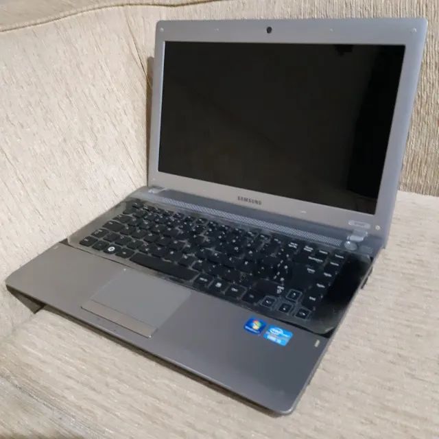 Notebook Samsung 14 pol - Intel i3 - RV420, modelo NP-RV420-AD2BR - Foto 2