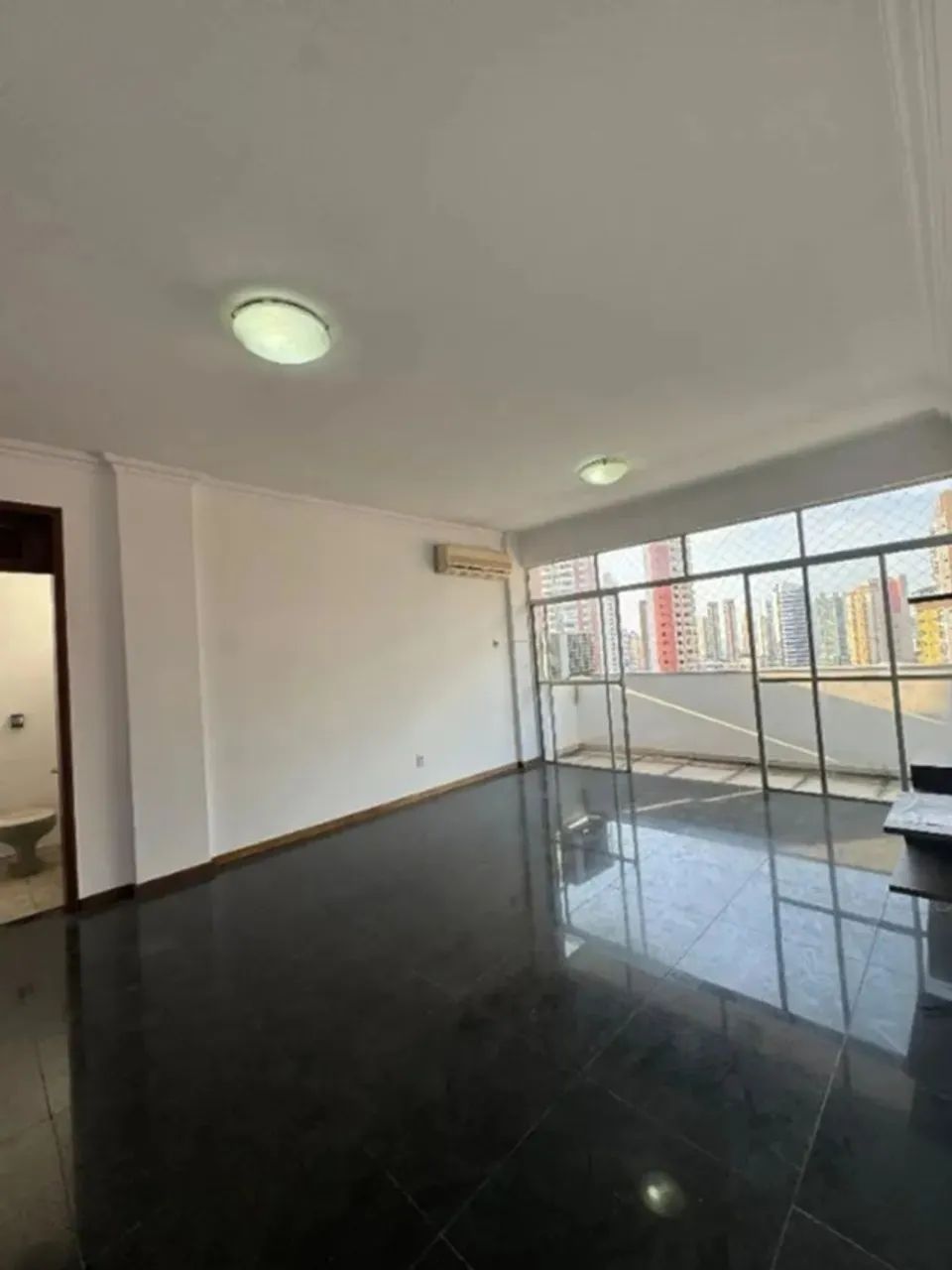 Edifício Antares - 165m², 3 Quartos, sendo 1 suíte e 2 Vagas de garagem - 1 por andar - Foto 2