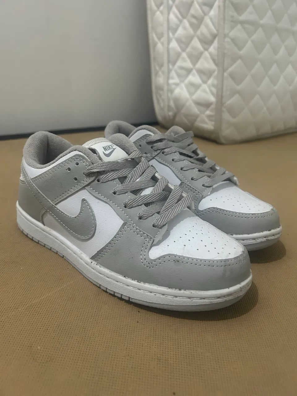TÊNIS DUNK LOW CINZA