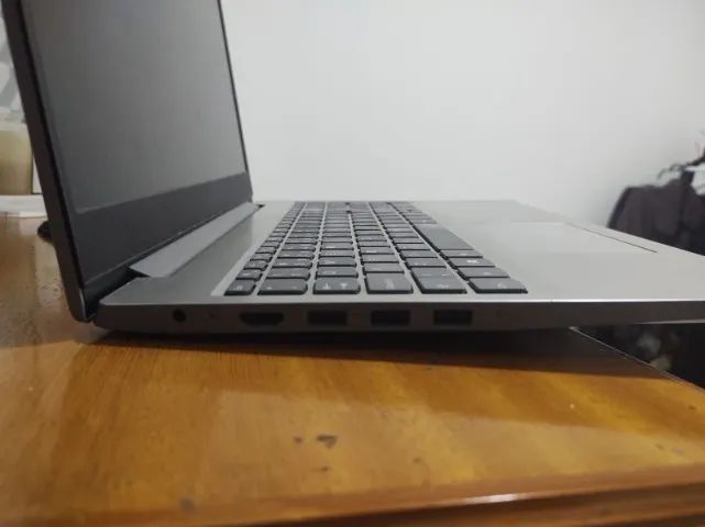 Notebook Lenovo 15IGL05 - Foto 3