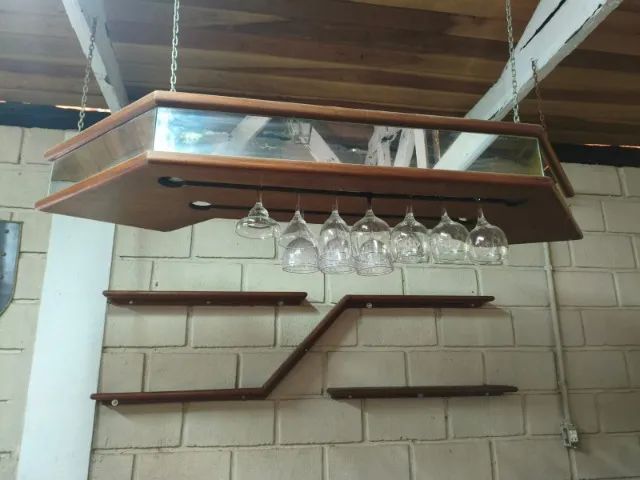 Bar Colonial em Madeira para Sala com Banquetas - Foto 2
