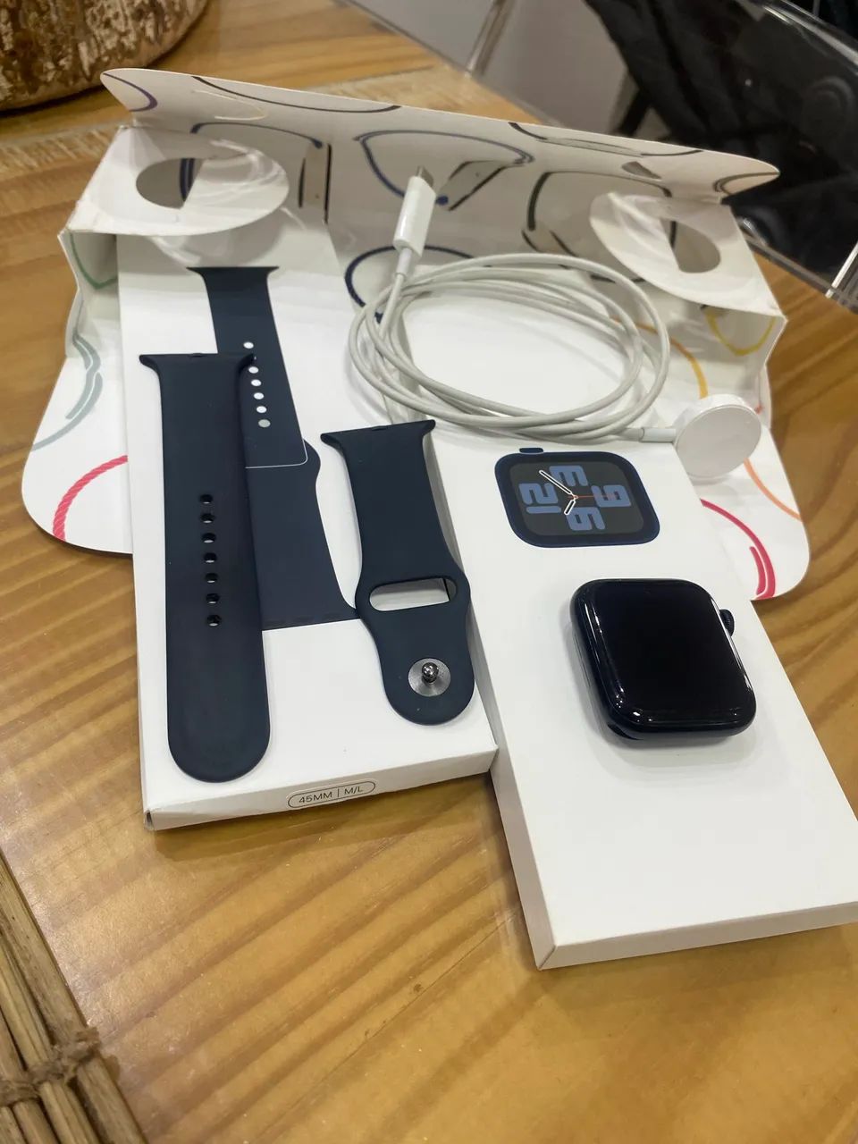 Apple Watch SE 44mm 2025