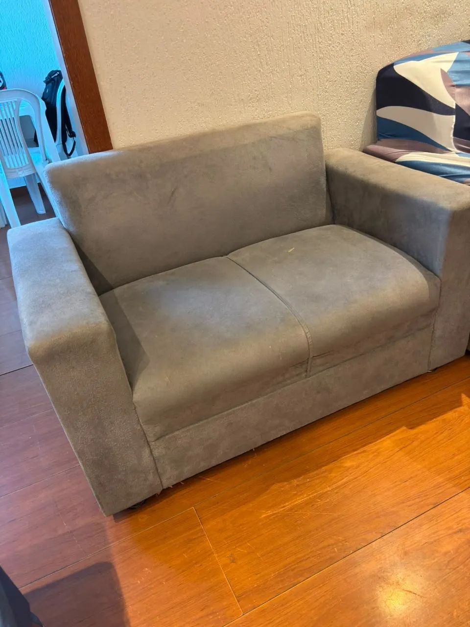 Vendo sofá 2 lugares 